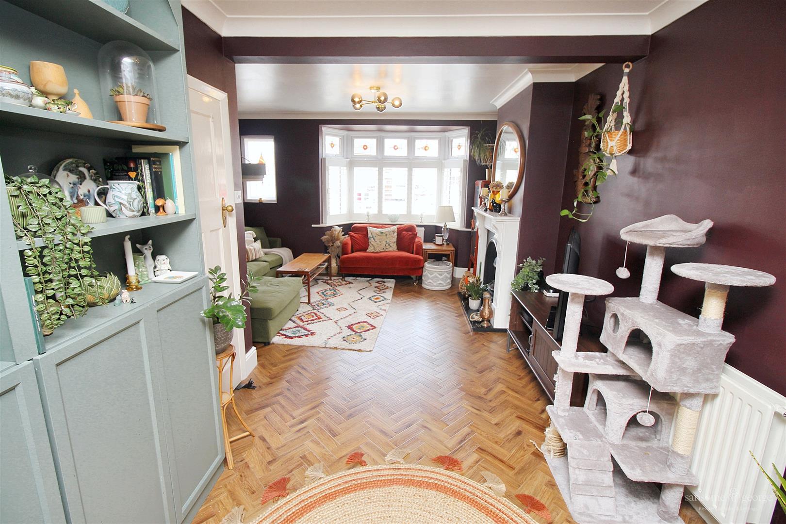 Glenwood Drive, Tilehurst, Reading